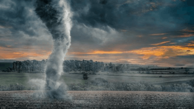 இந்தோனீஷியா: வெள்ளத்தில் மூழ்கியுள்ள நகரை காப்பாற்ற மழையை நிறுத்த முயற்சி 5