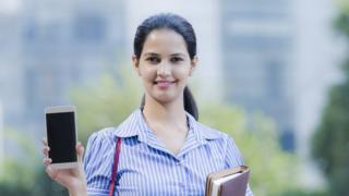 பத்தாயிரம் கோடி ரூபாய் செலுத்தியது ஏர்டெல், வோடஃபோன் நிலை என்ன ஆகும்? 3