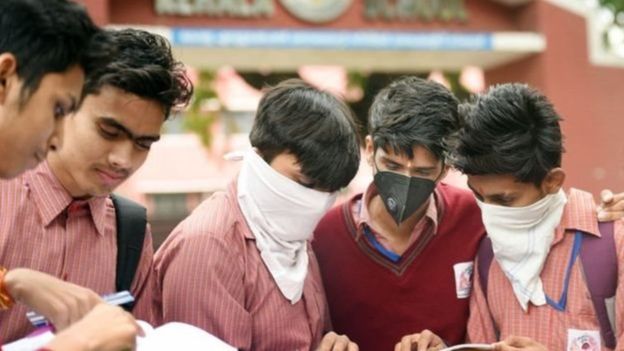 பத்தாம் வகுப்பு பொதுத் தேர்வுகள் தமிழ்நாட்டில் ரத்து; அனைவரும் தேர்ச்சி பெற்றதாக அறிவிப்பு 2