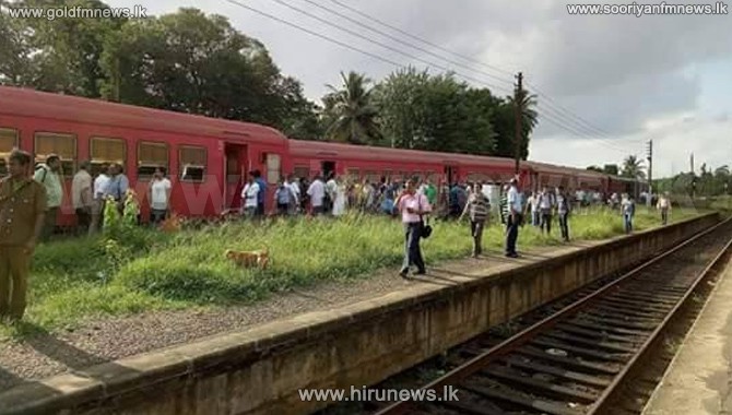 தடம் புரண்ட தொடரூந்து 4