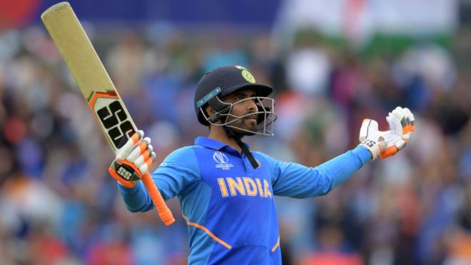 உலகக்கோப்பை அரை இறுதி: ரவீந்திர ஜடேஜா - தோனி போராட்டம் வீண். எப்படித் தோற்றது இந்தியா? 12