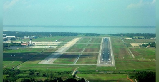 பலாலி விமான நிலையத்திலிருந்து இந்தியா நோக்கி பயணம் மேற்கொள்ள நடவடிக்கை. 2