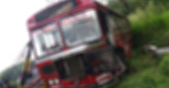 சற்று முன்னர் இடம்பெற்ற கோர விபத்து..! 3