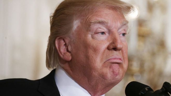 டிரம்ப் பதவி நீக்கம்: முக்கிய தீர்மானம் நிறைவேறியது 4