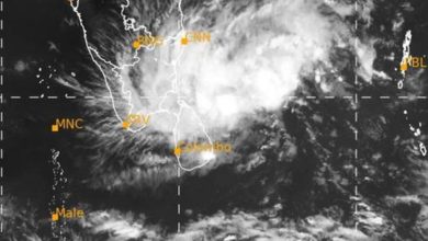 நிவர் புயல் நள்ளிரவில் கரையைக் கடக்கும் - சமீபத்திய நிலவரம் என்ன? - Nivar Cyclone 1