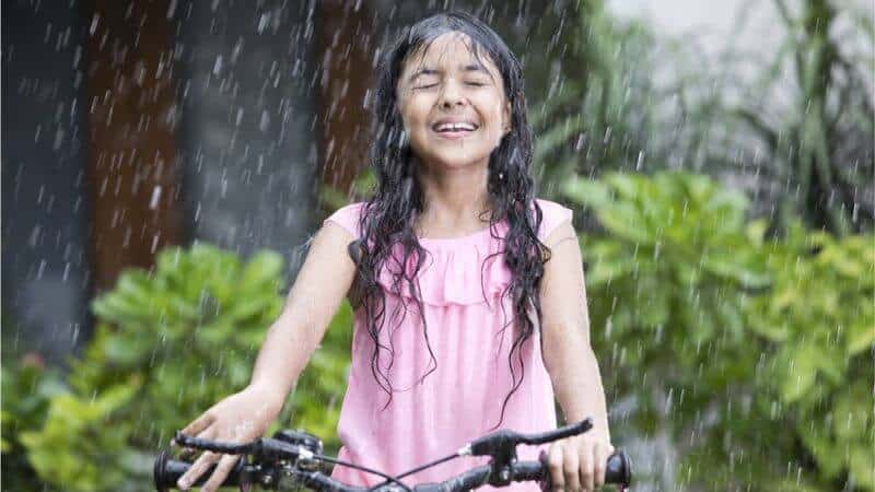 இந்தியாவில் மழைக்காலம்: கொரோனா அதிகரிக்குமா? அல்லது குறையுமா? 28